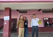 मोतिहारी में मैट्रिक परीक्षा का शांतिपूर्ण आगाज़: 67 केंद्रों पर 72,654 परीक्षार्थी शामिल, कंट्रोल रूम सक्रिय