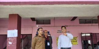 मोतिहारी में मैट्रिक परीक्षा का शांतिपूर्ण आगाज़: 67 केंद्रों पर 72,654 परीक्षार्थी शामिल, कंट्रोल रूम सक्रिय