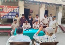 आस्था पर प्रहार करने वाले शातिर चोर गिरफ्तार, गोविंदगंज पुलिस ने बरामद किया हनुमान जी का मुकुट