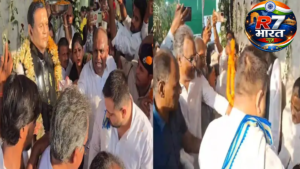 सुरेश यादव की मृत्यु का अनावरण करने पहुंचे तेजस्वी यादव